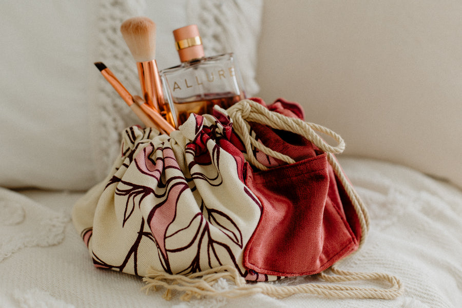 Mariska Flat Lay Cosmetic Bag | Tea Leaf in Rose | 100% Bio Degradable fabrics